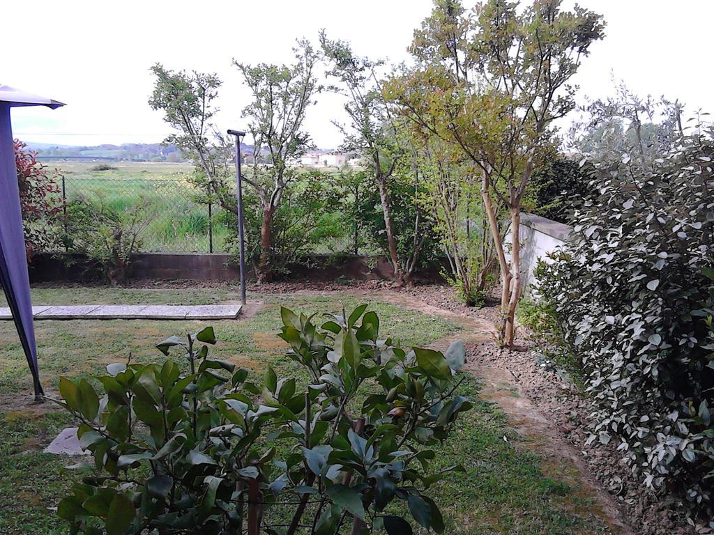 Bed And Breakfast Catherina Ponsacco Buitenkant foto