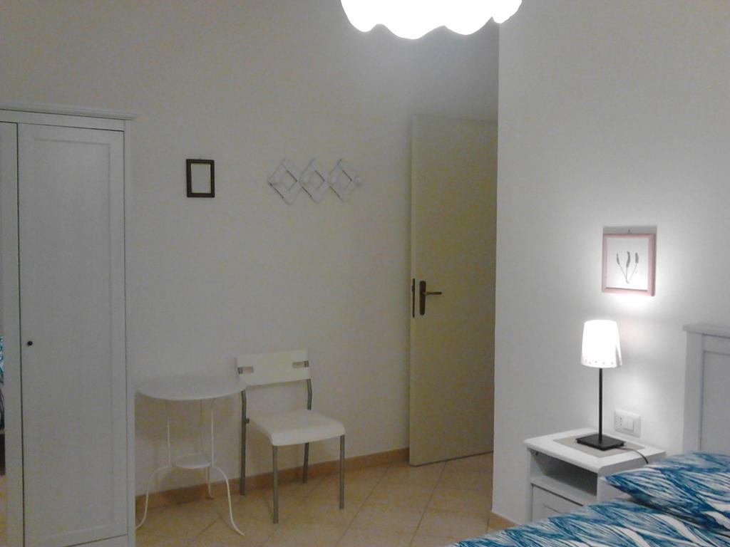 Bed And Breakfast Catherina Ponsacco Buitenkant foto