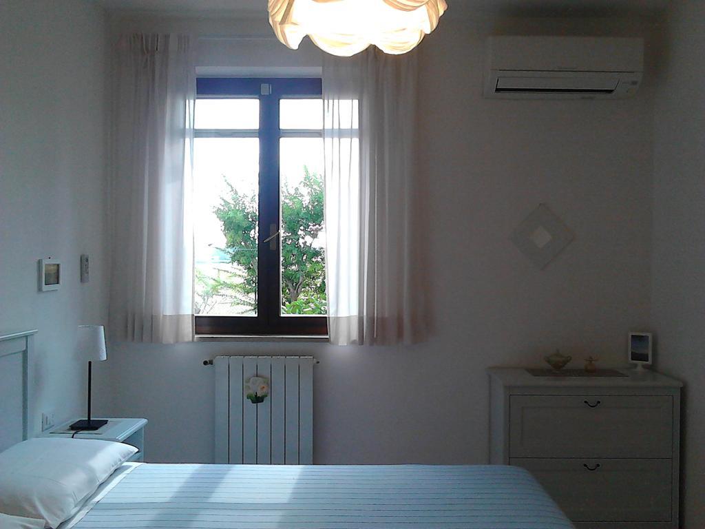 Bed And Breakfast Catherina Ponsacco Buitenkant foto